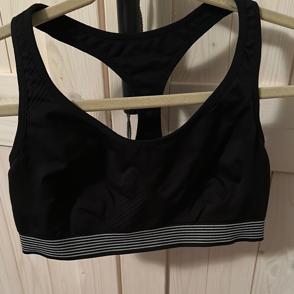 Victoria’s Secret VSX Black Sports Bra, L, New